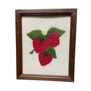 Vintage Framed Crewel Embroidery Strawberries – Sunset Jiffy Stitchery #351
